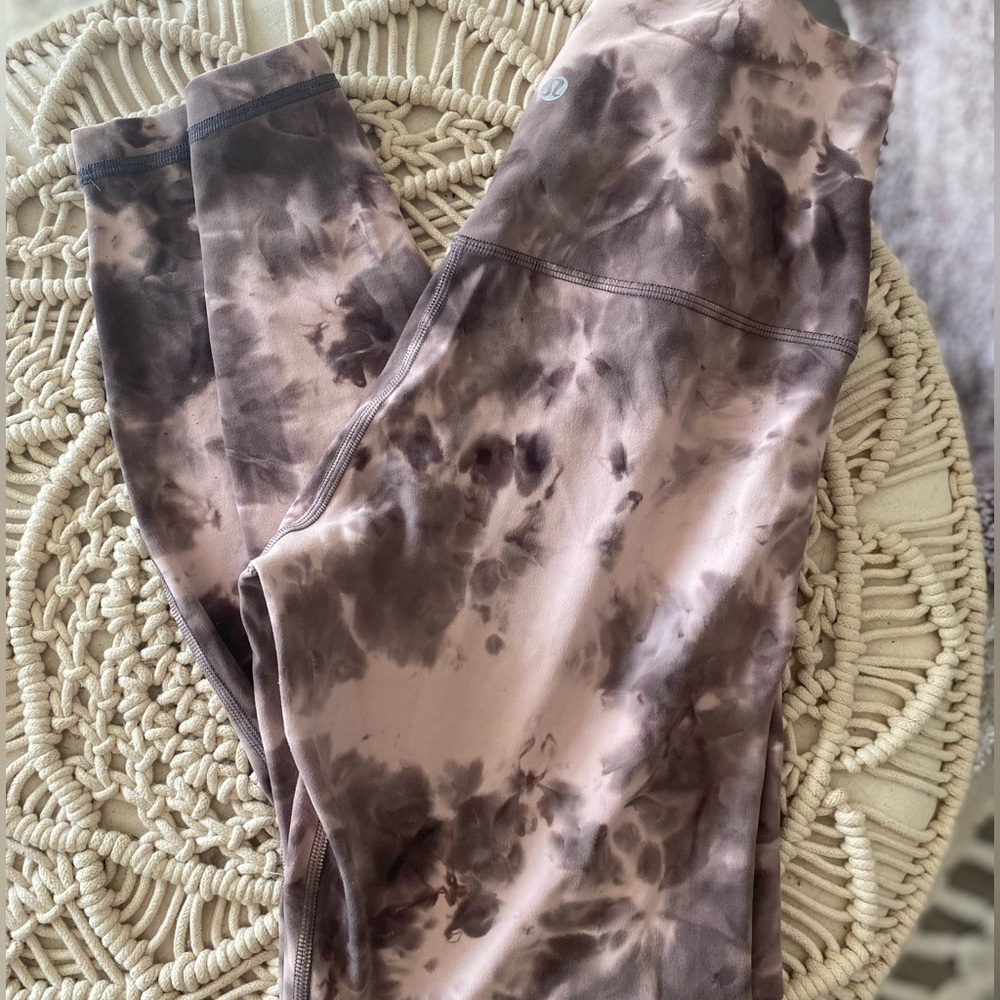 Lululemon Align leggings 28”